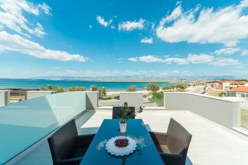 Apartments Mavracic Vir Bagian luar foto