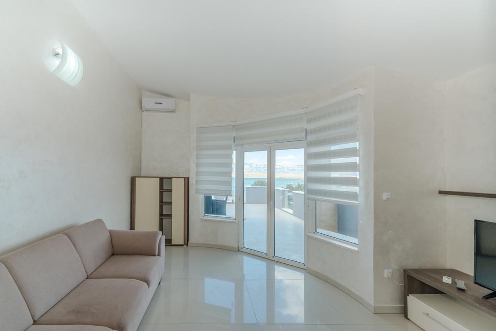 Apartments Mavracic Vir Bagian luar foto